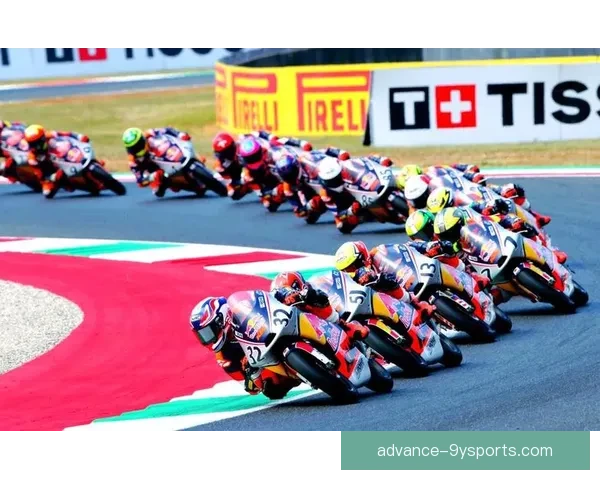 摩托GP赛季新星崭露头角 强势表现引领未来比赛趋势