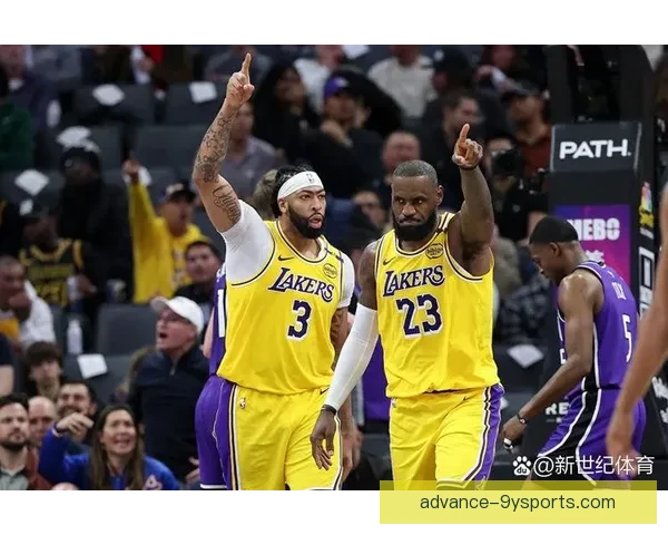 浓眉复出砍下三双 湖人力克篮网迎来三连胜 