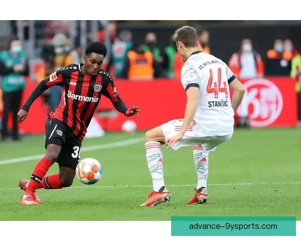 美因茨05最新动态：球队阵容调整与新赛季备战进展分析